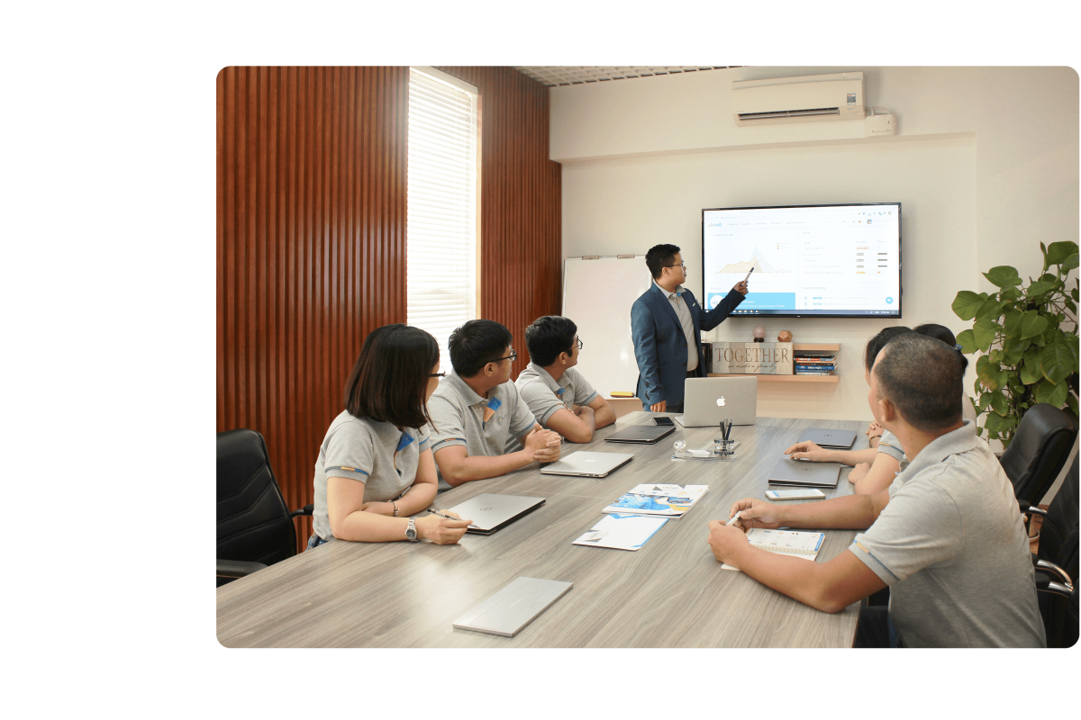 Đội ngũ nhân sự phần mềm CMMS